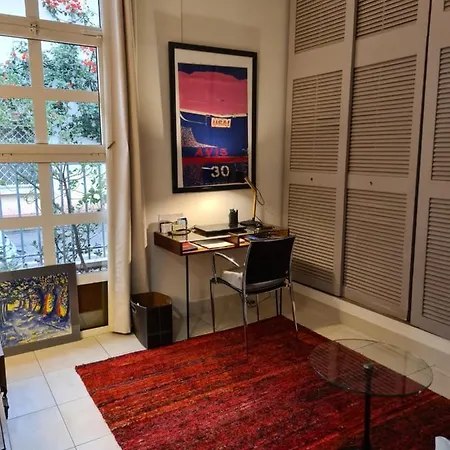 Suite indépendante avec 1 chambre et 1 bureau-3