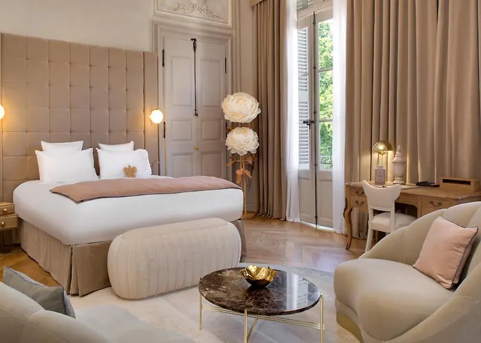 Richer De BellevalHotel Montpellier